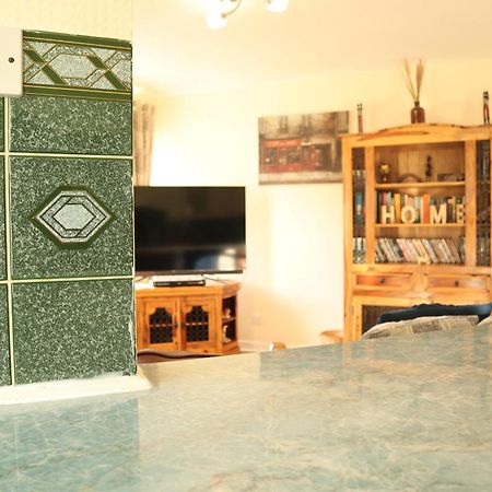 3 Bedrooms Flat In Central Edinburgh Old Town Sleeps 6 ภายนอก รูปภาพ