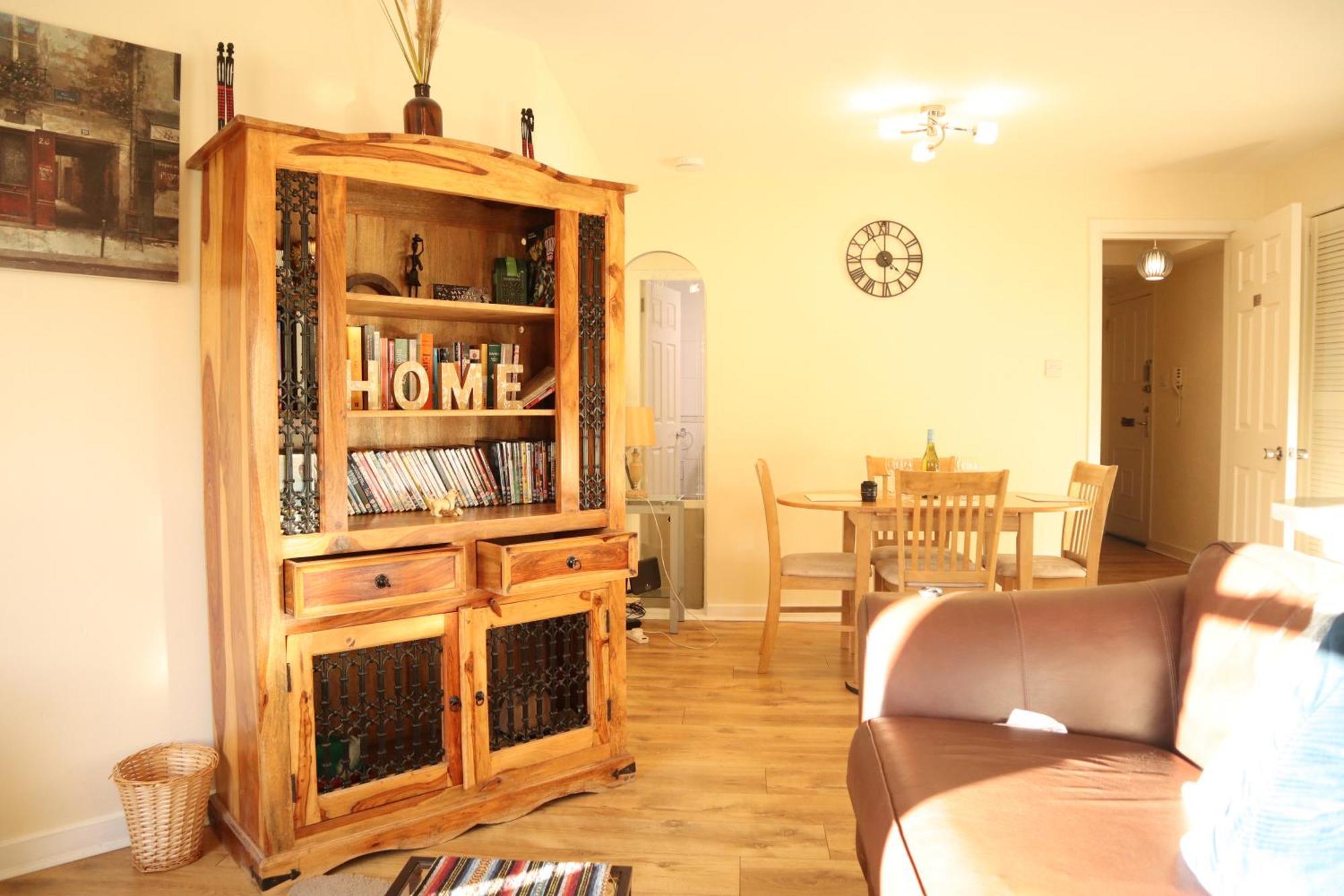 3 Bedrooms Flat In Central Edinburgh Old Town Sleeps 6 ภายนอก รูปภาพ